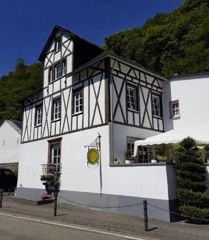 Gaestehaus Beurener Muehle Bad Bertrich Exteriör bild